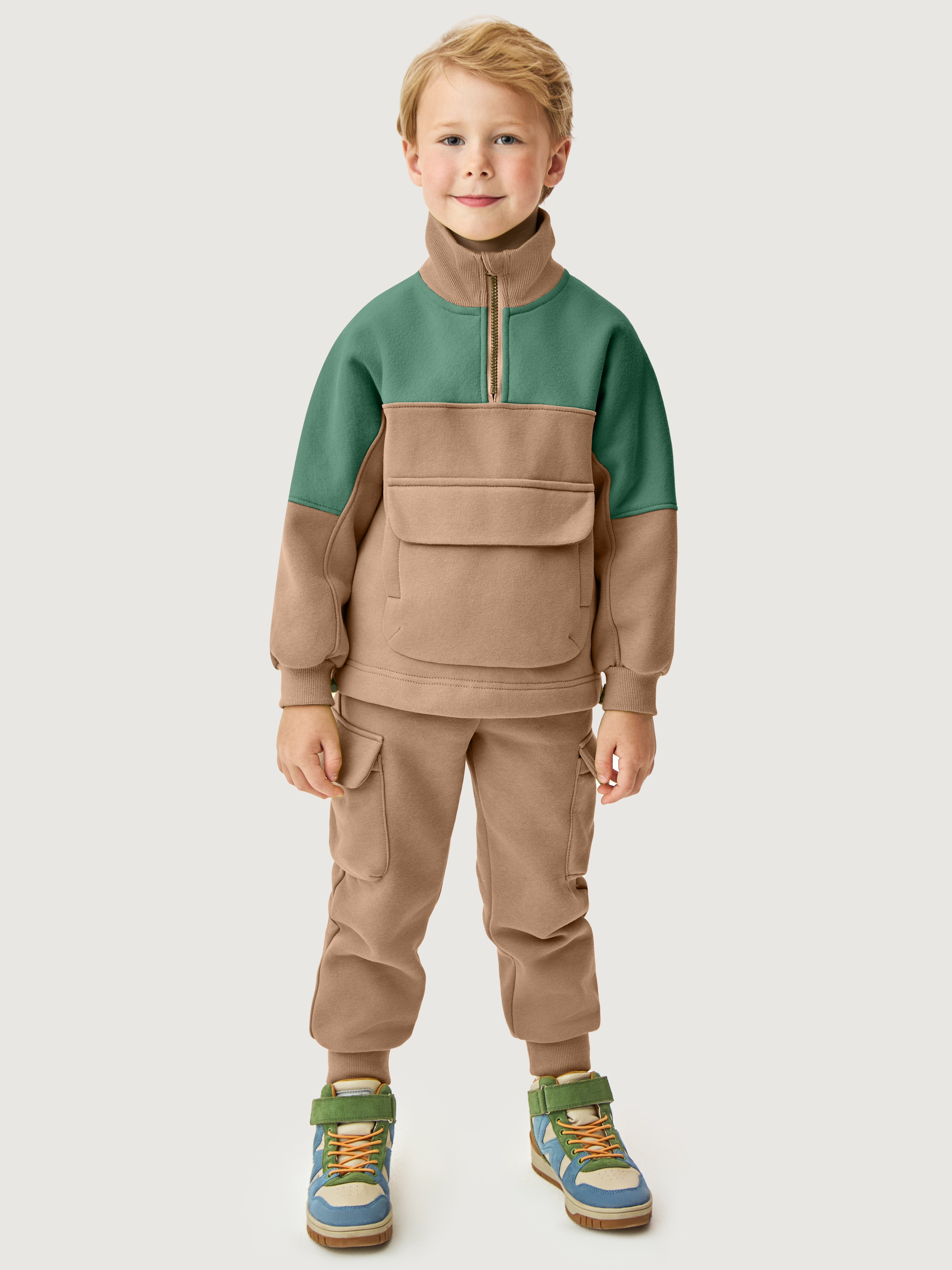 Костюм 7т11926 какао/изумруд