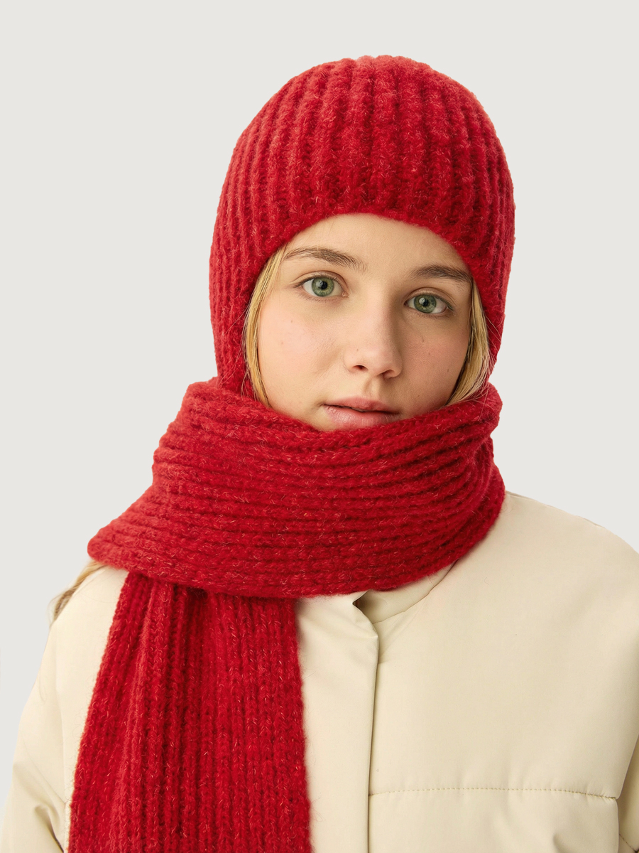 Шапка 11з52026 клубника